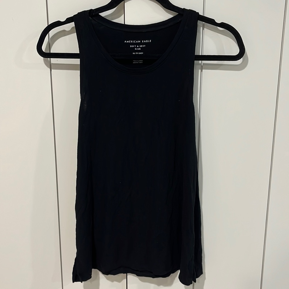 american eagle flowy tank top